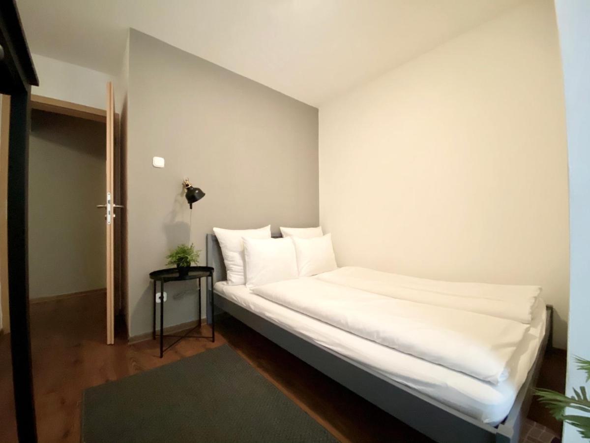 Budget Apartment By Hi5- Karoly 16 Budapesta Exterior foto